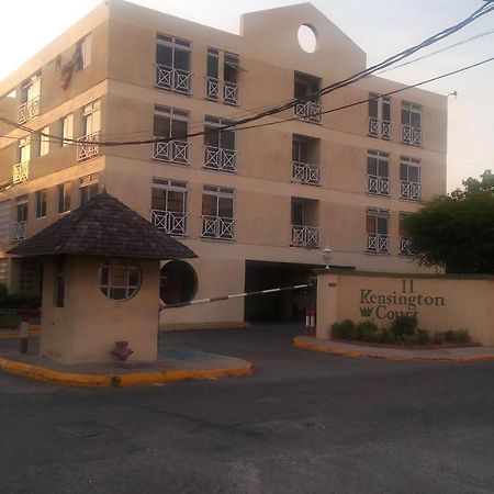 Hylton New Kingston Apartment Exterior photo