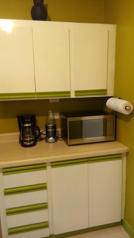 Hylton New Kingston Apartment Room photo